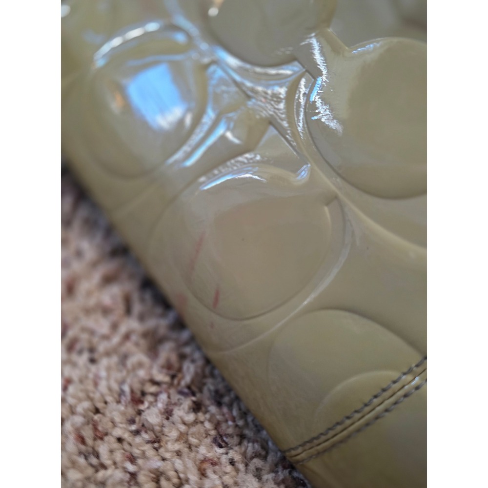 Coach || Signature Embossed Patent Leather Tote Olive Green F17728 - Picture 3 of 6
